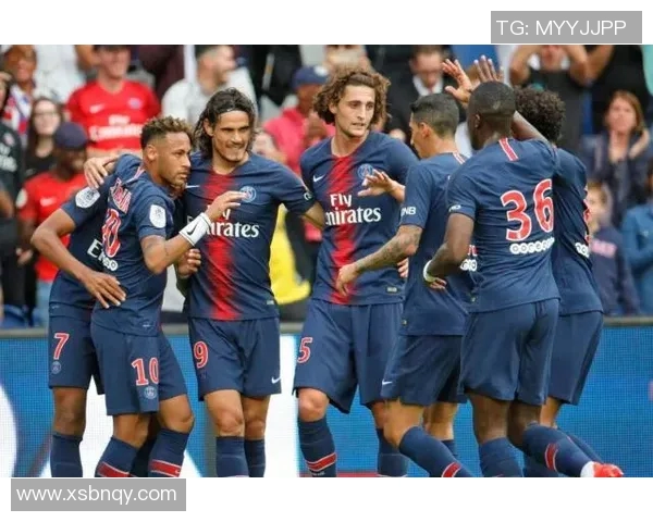 尼姆与亚眠的精彩对决分析及双方近期状态评估