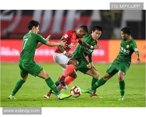 权健与上港激战正酣比赛结果揭晓引发球迷热议与期待