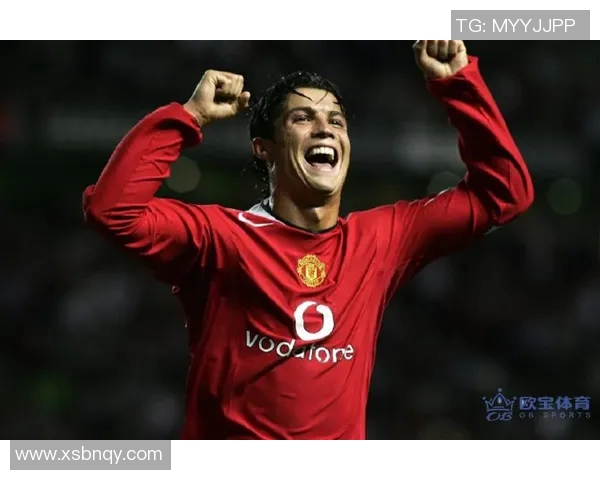 鲁尼领衔曼联对决曼城的经典之战回顾与精彩瞬间分析